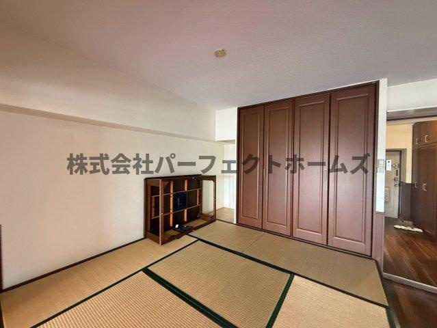 牧野駅前ハイツの和室|畳の上でゆっくりとくつろげる和室です