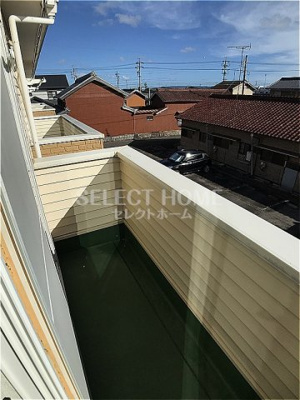 【バルコニー】 | クレセール・カマタＡ | バルコニー付きです