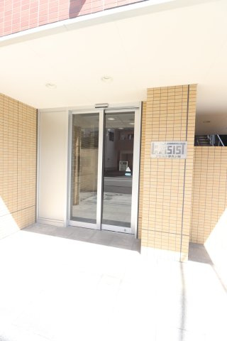 アシスト夢見ケ崎のエントランス