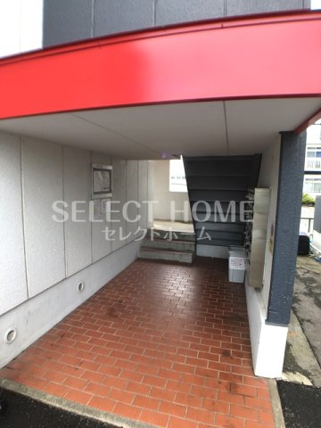 【エントランス】 | メゾンドゥ田園A棟 | ゆとりのあるエントランスです