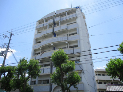 【外観】 | 第12東昌ハイツ | 白を基調にしたきれいな外観です