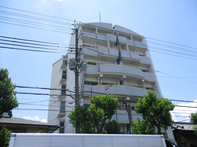 【外観】 | 第12東昌ハイツ | 白を基調にしたきれいな外観です