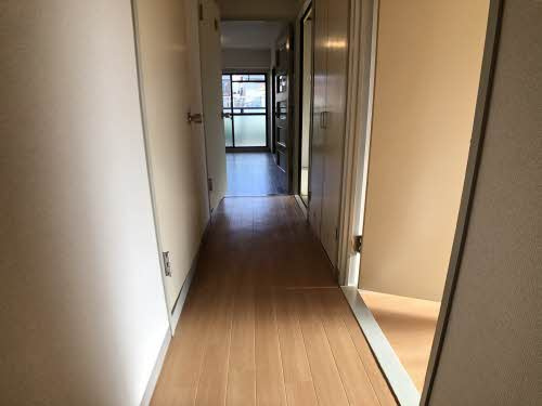 岸和田市土生町２丁目の賃貸マンションの内装|中はこのようになっています