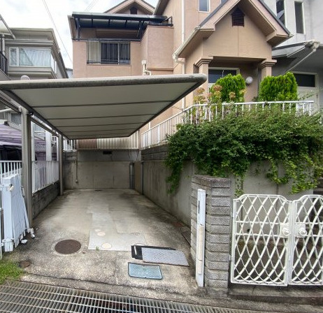 池内様邸（錦織南）の駐車場