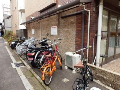 リエゾン四条の駐車場|駐輪スペース