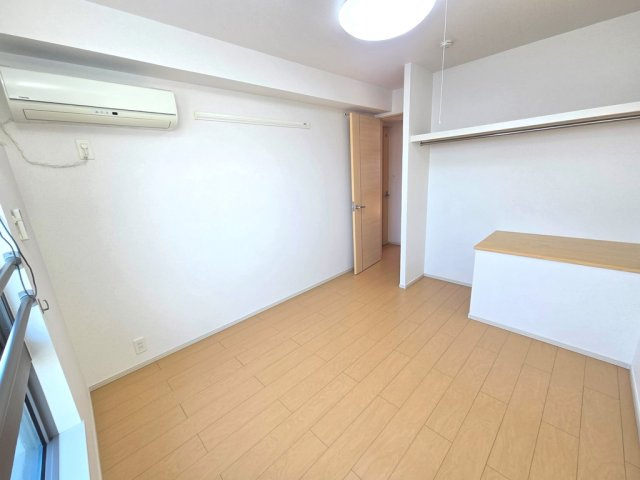 フェリーゼスの寝室