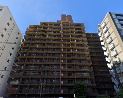 【外観】 | レック北梅田 | ■SRC造14階建、総戸数123戸の管理体制良好なマンション。公園や小学校も近い緑豊かな住宅地