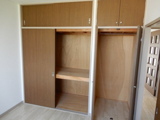 グリーンパーク新舞子の収納