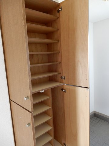 グリーンパーク新舞子の収納