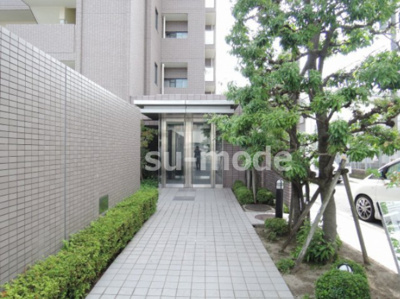 【エントランス】 | レヴェヴィラージュ