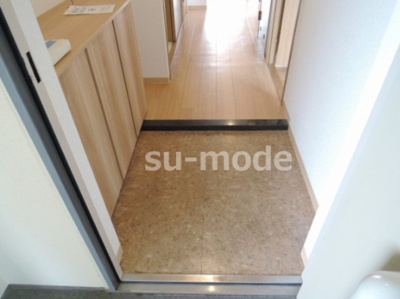 【玄関】 | レヴェヴィラージュ