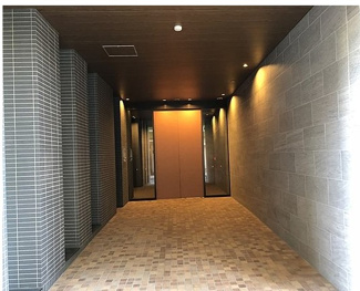 【エントランス】