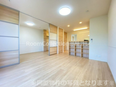 【居間・リビング】 | ファミール高雄 | ※同型物件の写真となります※
※色は異なる場合がございます※