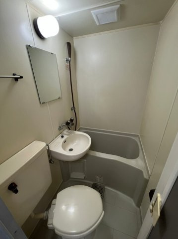 レオパレス北松戸第9の浴室|3点式ユニットバス