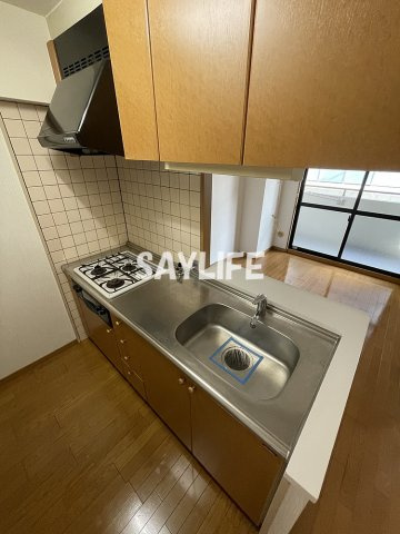 パークサイド中本のキッチン