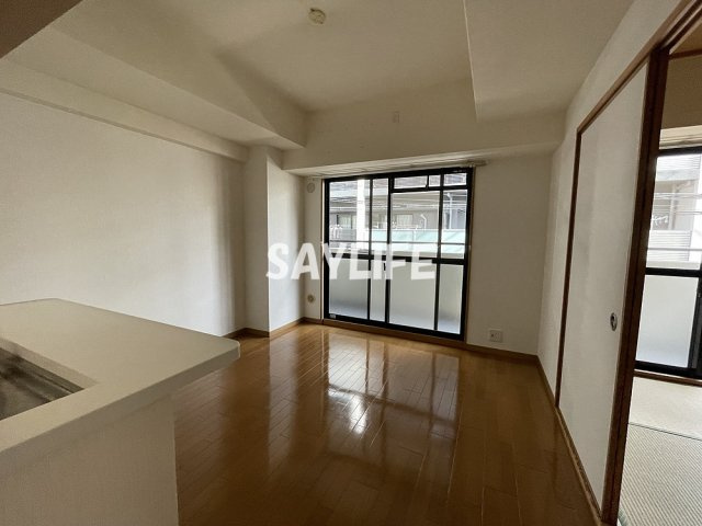 パークサイド中本の居間・リビング