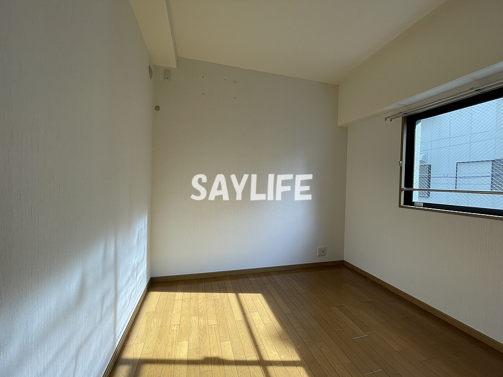 パークサイド中本の内装