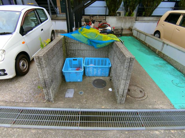七々色ハイツの周辺