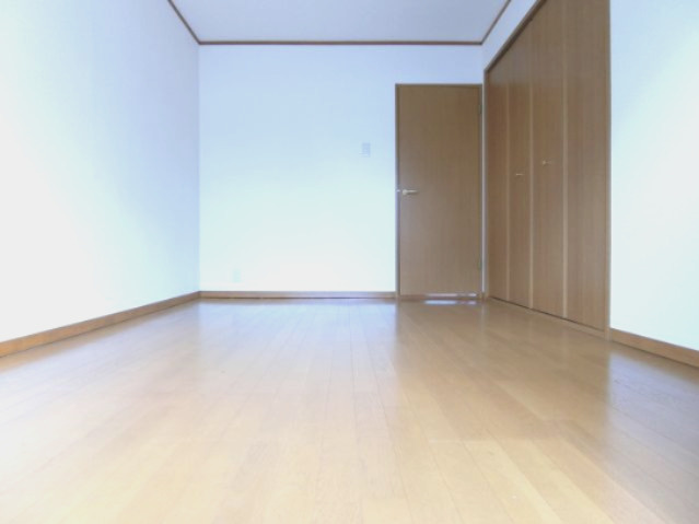 七々色ハイツの寝室
