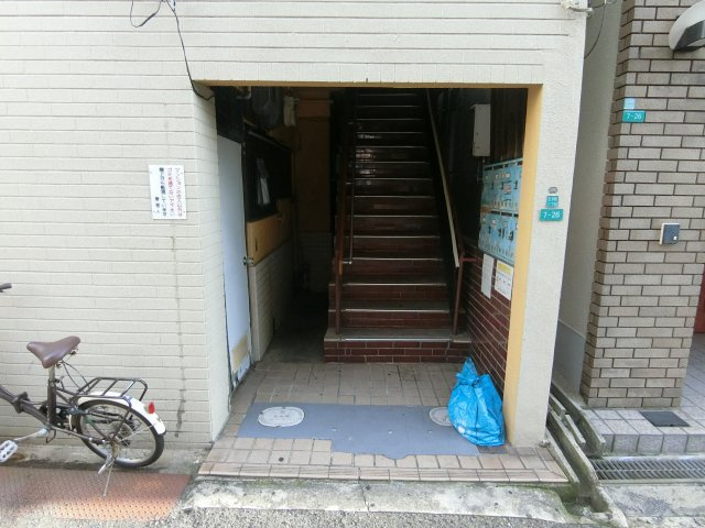 【エントランス】 | 王子マンション