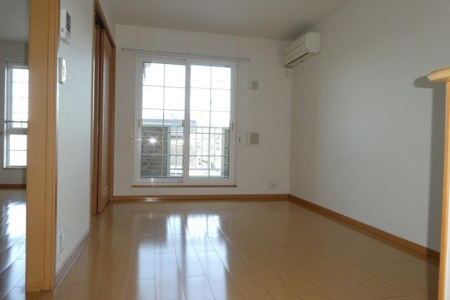 チェリーフレグランスの居間・リビング