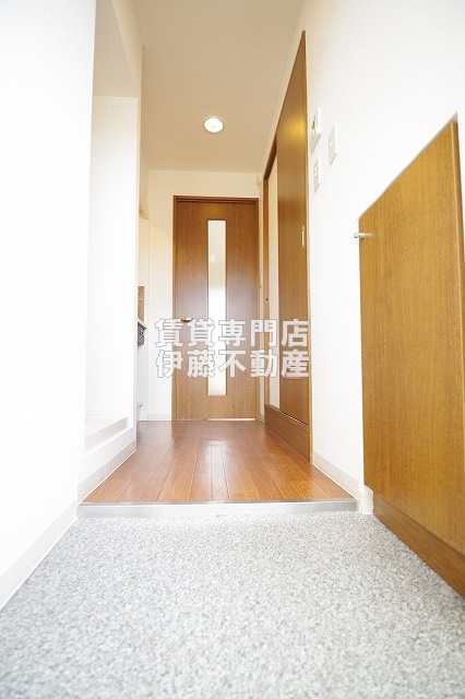 マーブルワンの玄関