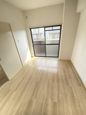 【洋室】 | アミティエ西緑丘