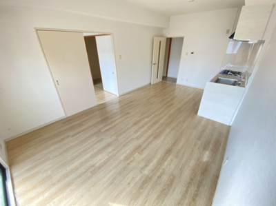 【居間・リビング】 | アミティエ西緑丘