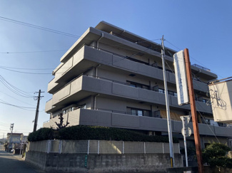 【外観】 | 安全に配慮されたオートロックマンションです。