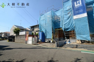 【前面道路含む現地写真】 | ※令和4年10月上旬に撮影