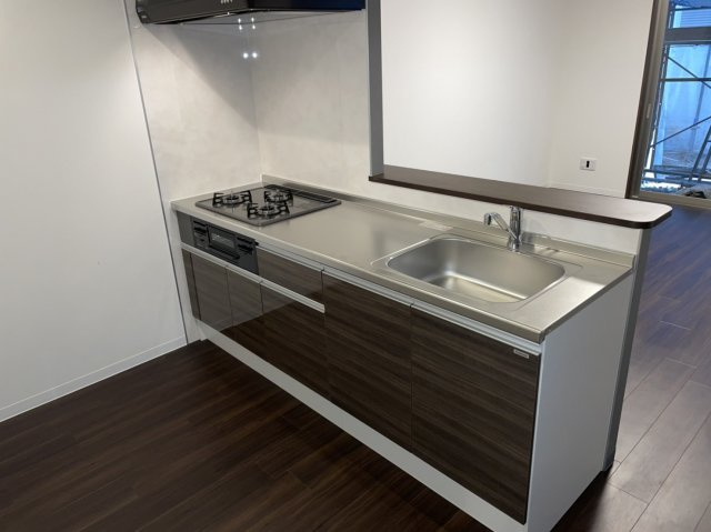 高石市東羽衣３丁目の賃貸マンションのキッチン|コンパクトなキッチンで掃除もラクラク