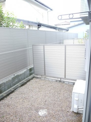 クレールシャンブル　IIのバルコニー|庭