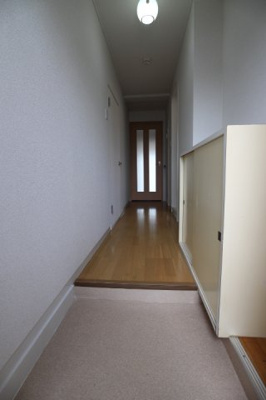 【玄関】 | フルール星ヶ丘 | ※同建物別部屋の参考写真です。