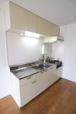 【キッチン】 | フルール星ヶ丘 | ※同建物別部屋の参考写真です。