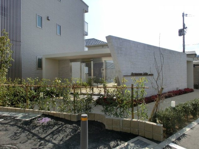 【エントランス】 | アトレッテジーロ