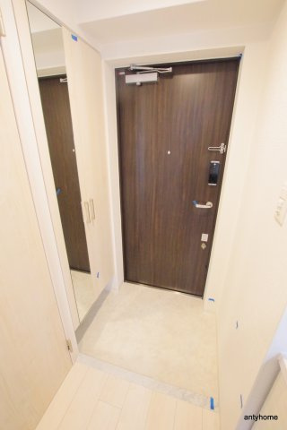 エスリードレジデンス梅田グランデ　仲介手数料無料の玄関