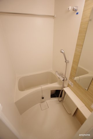 エスリードレジデンス梅田グランデ 仲介手数料無料の浴室