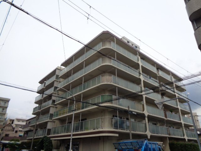 【外観】 | シャルム玉造 | ◎ＪＲ環状線『玉造駅』徒歩7分
◎小学校が近くお子様の通学が安心ですね♪
◎周辺施設充実で生活至便な環境です♪