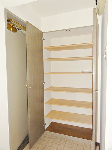 ライオンズマンション河辺第2の収納|玄関のシューズボックス