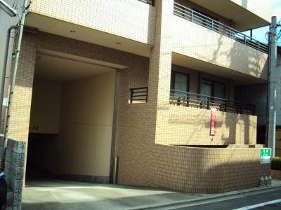 リノ若宮のエントランス