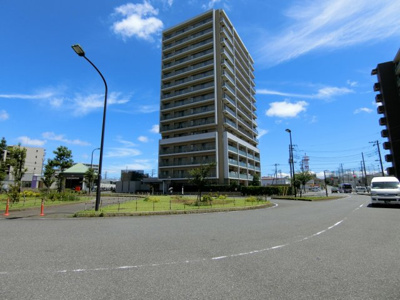 【外観】 | ヴィスタスクエア秋山