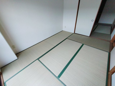 【寝室】 | ハピネス39