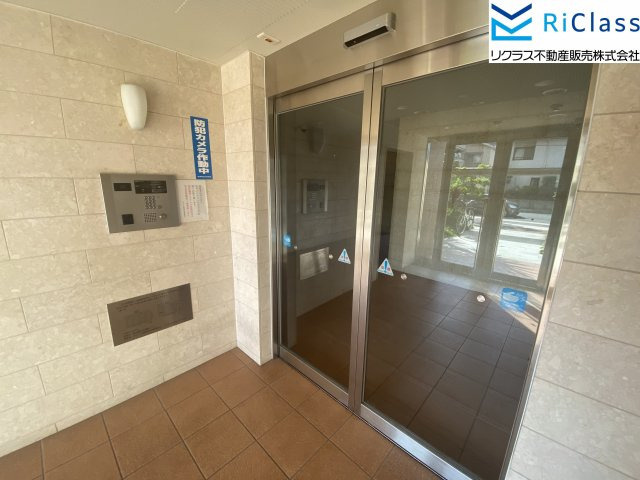 エルシア須磨海浜公園のエントランス|毎日通るエントランスはこのようになっています