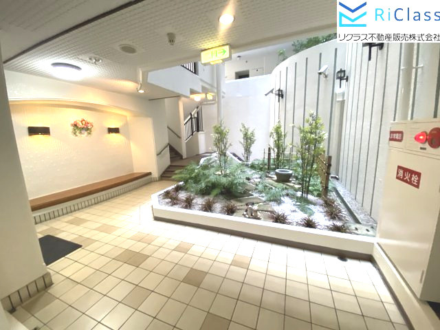 ライオンズマンション湊川公園のエントランス|エントランスです
