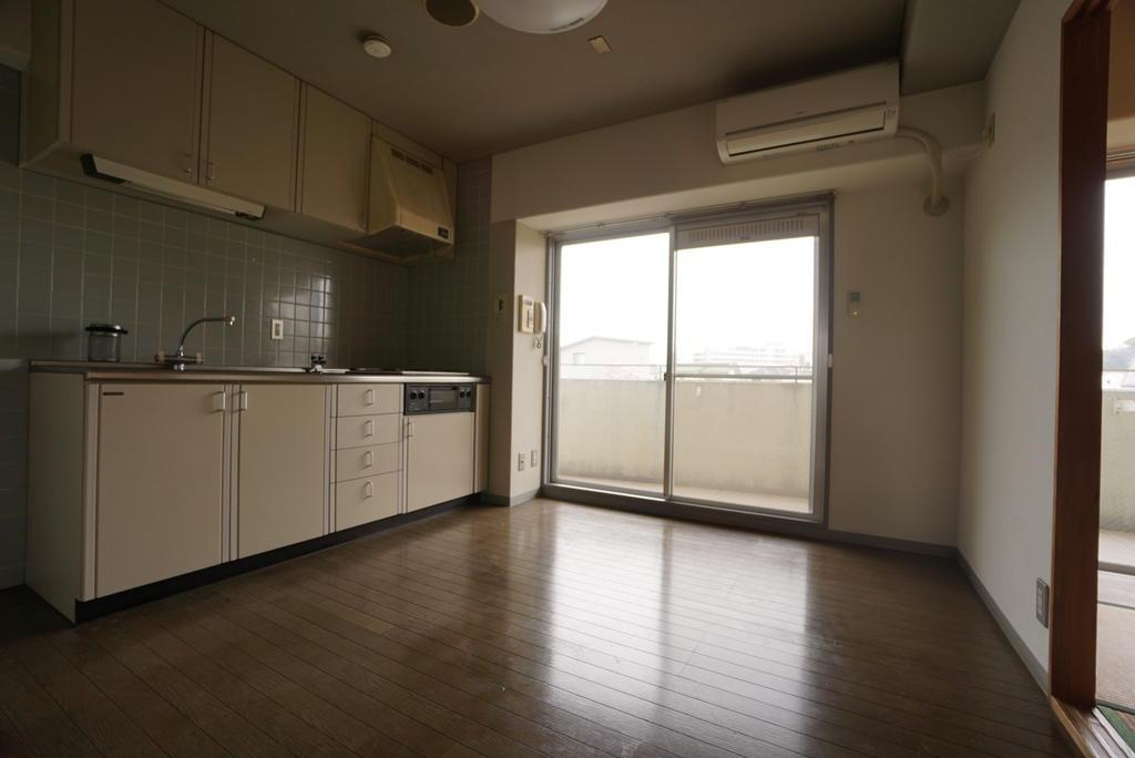 ベルメール土居の居間・リビング