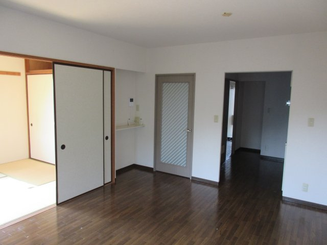 退去予定につき、別物件の参考画像です。