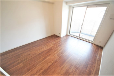 【洋室】 | ファーストフィオーレ大阪ウエスト