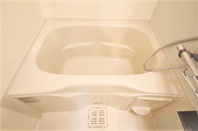 【浴室】 | ファーストフィオーレ大阪ウエスト