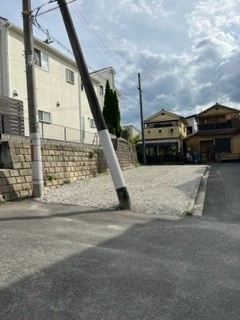 枚方市茄子作4丁目　土地の前面道路含む現地写真