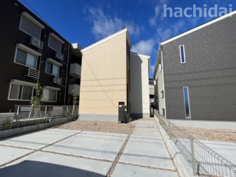 高浜市向山町Ⅳ新築戸建　7号棟の外観|高浜市向山町Ⅳ新築分譲住宅7号棟写真です。2022年9月撮影